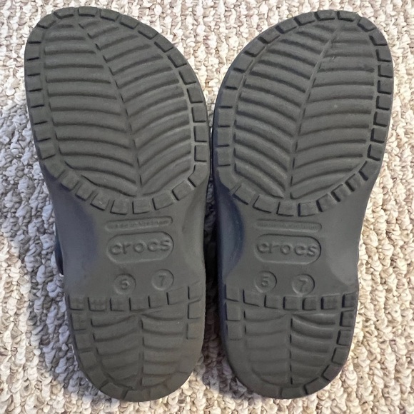 CROCS, Charcoal Grey, (Men’s 5) (Women’s 7) - Picture 2 of 4